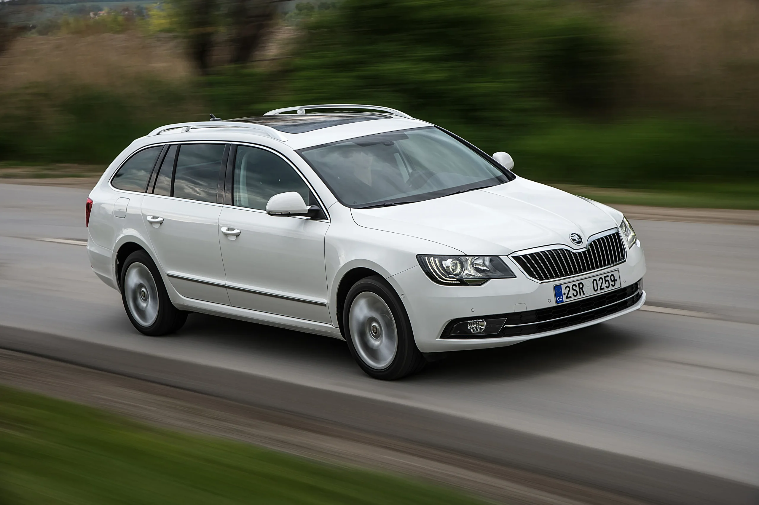 Škoda Superb Combi (2015)